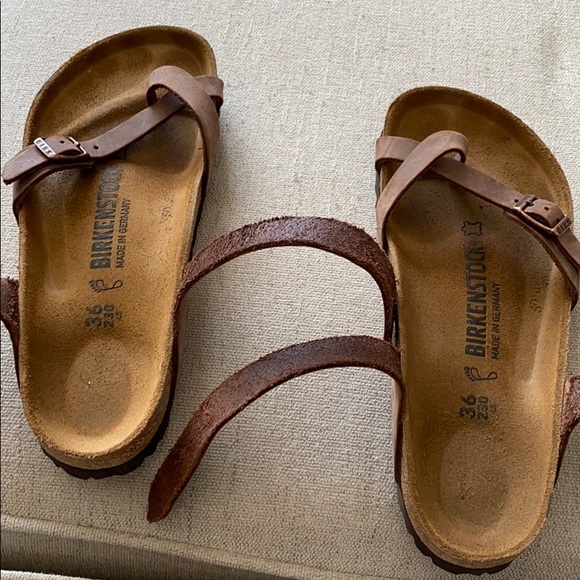 brown Birkenstock’s - Picture 3 of 4